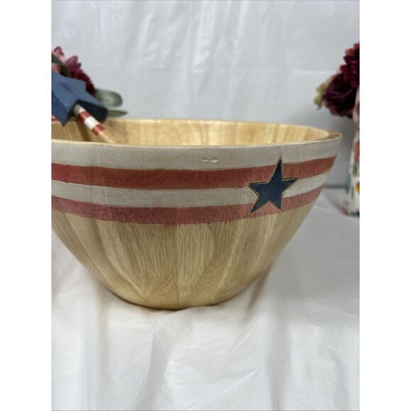 **Vintage CLAY ART LARGE SALAD FRUIT BOWL WOOD STARS RED WHITE BLUE HAND PAINTED - Picture 4 of 13